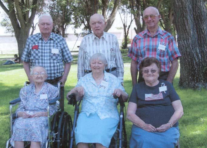 Standing: Olan, Leon, Russell Standing: Olan, Leon, Russell